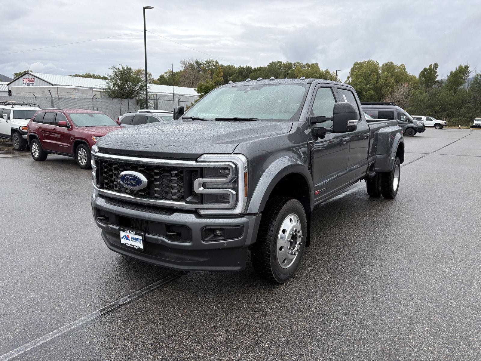 2026 Ford F-450 Super Duty Platinum