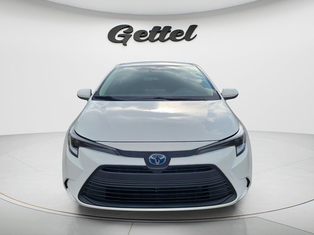 Certified Used 2023 White Toyota LE image 2