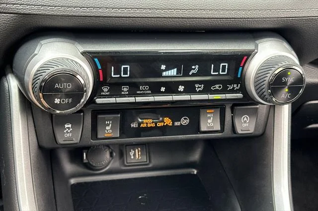Certified Used 2023 WIND CHILL PEARL* Toyota  image 20