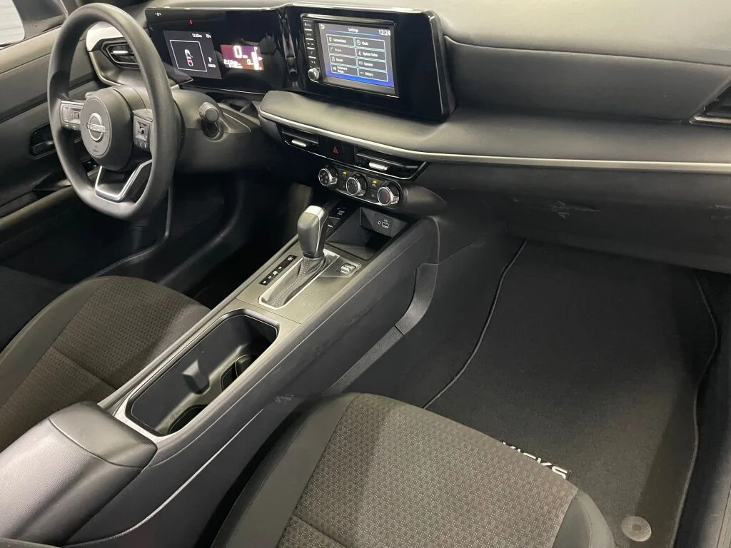 Certified Used 2025 Fresh Powder Nissan S image 28