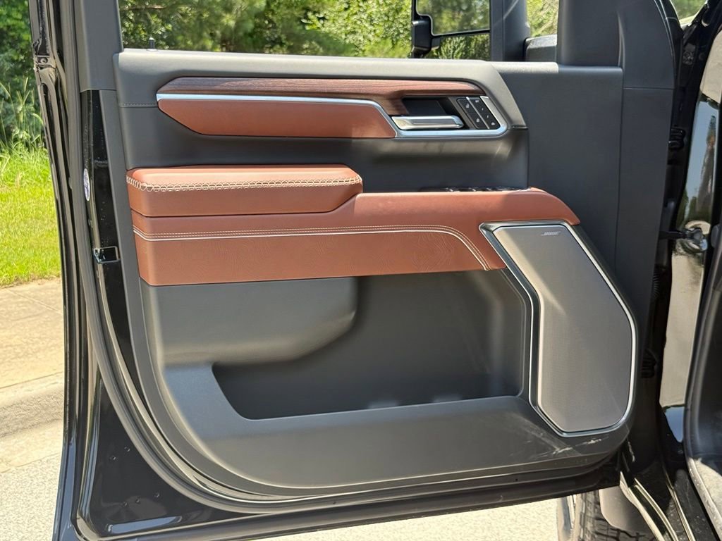 New 2026 Onyx Black GMC Denali Ultimate image 17