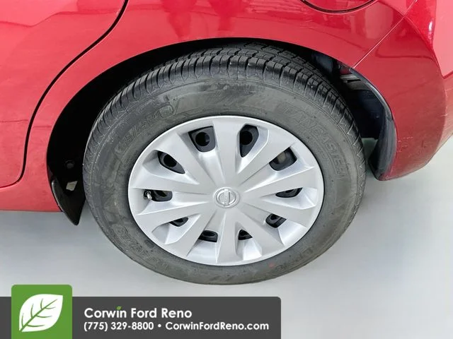 Used 2015 Red Brick Nissan S Plus image 28