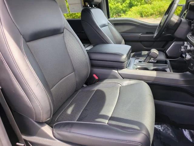 Used 2024 Gray Ford Lariat image 34