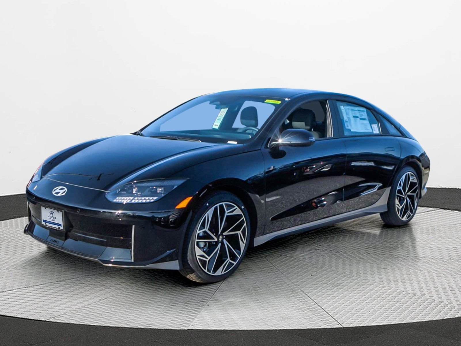 New 2024 Black Hyundai SEL image 2