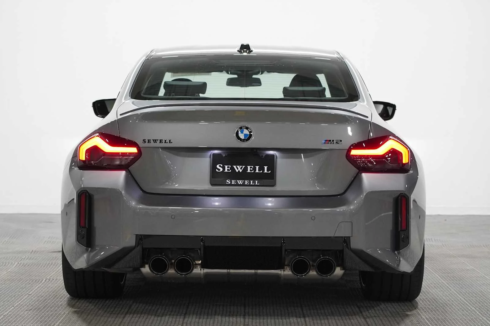 New 2026 Skyscraper Grey Metallic BMW  image 5