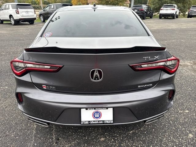 2021 Acura TLX SH-AWD Advance photo 3