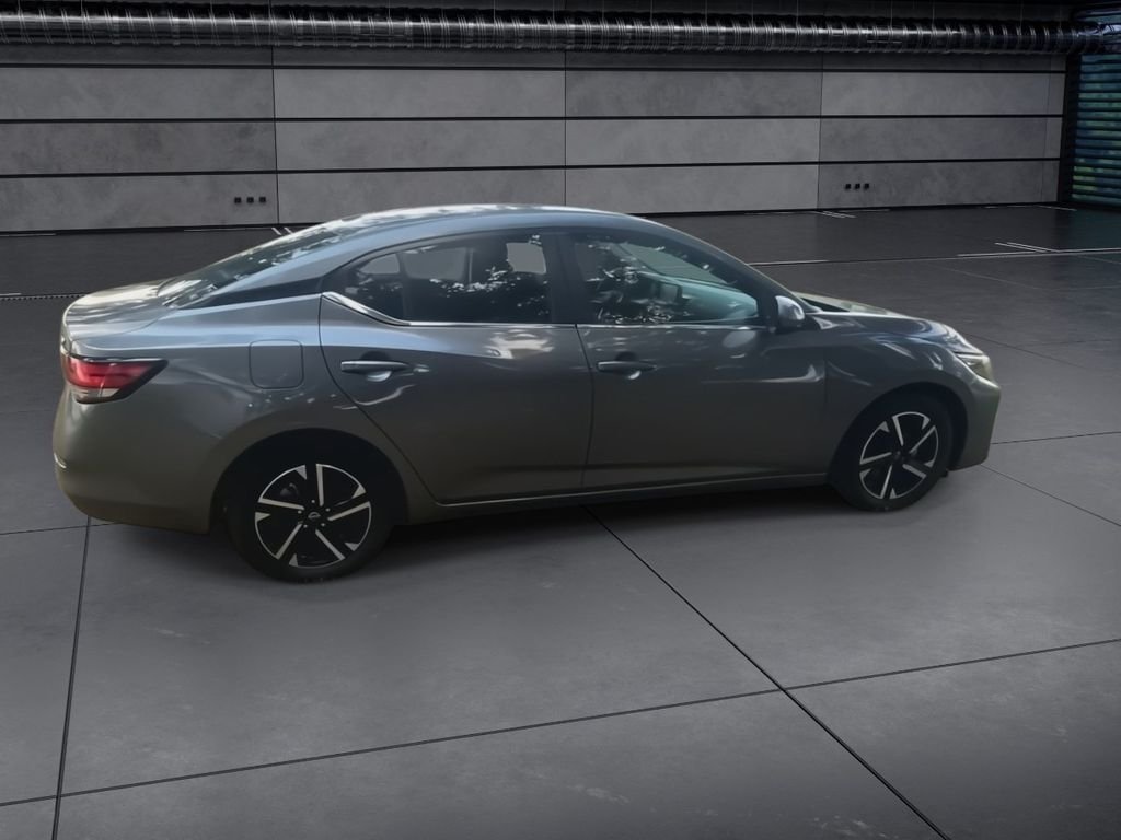 Used 2024 Gray Nissan SV image 9