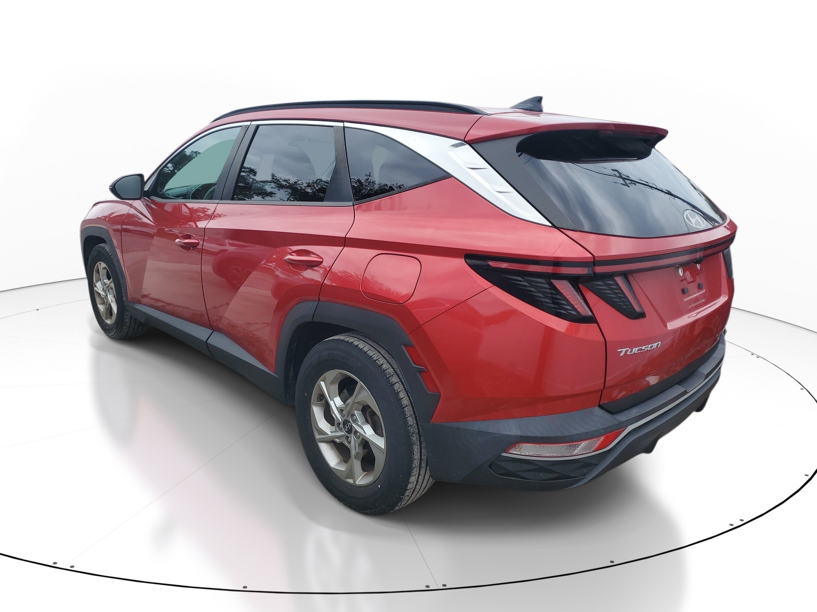 Used 2022 Calypso Red Hyundai SEL image 2