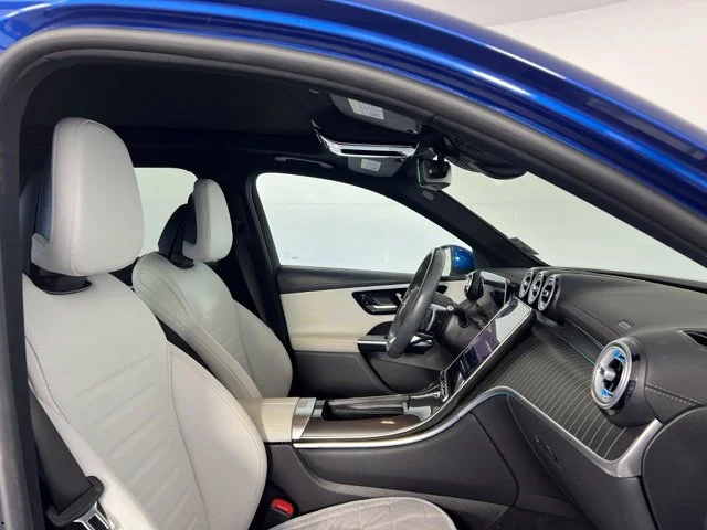 Used 2023 Blue Mercedes-Benz GLC 300 image 38