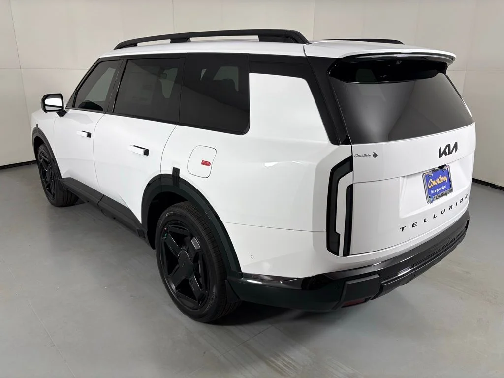 New 2027 Glacial White Pearl Kia X-Line SX Prestige image 6