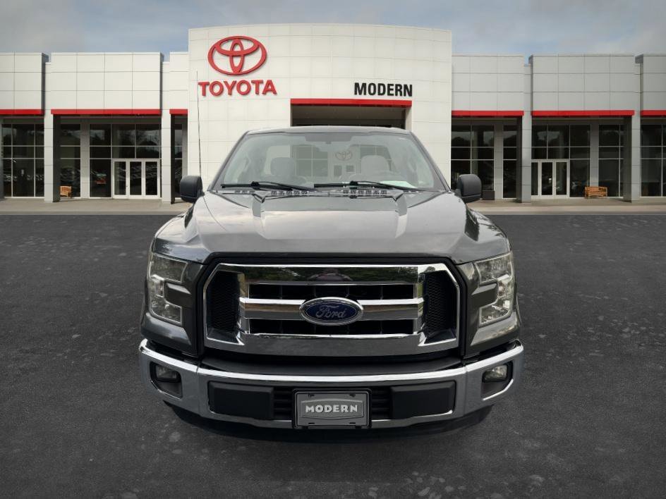 Used 2016 Magnetic Ford XL image 2