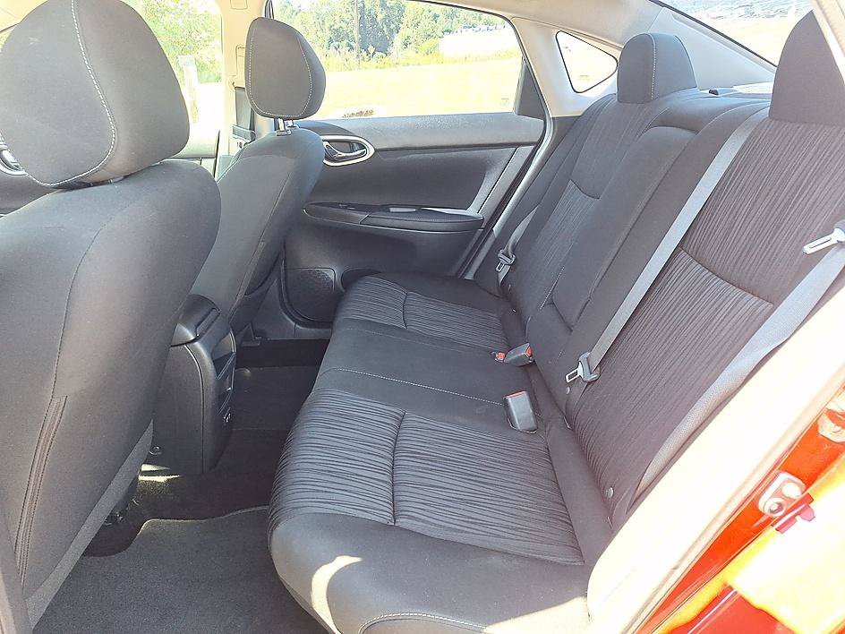 Used 2019 Scarlet Ember Tintcoat Nissan SV image 12