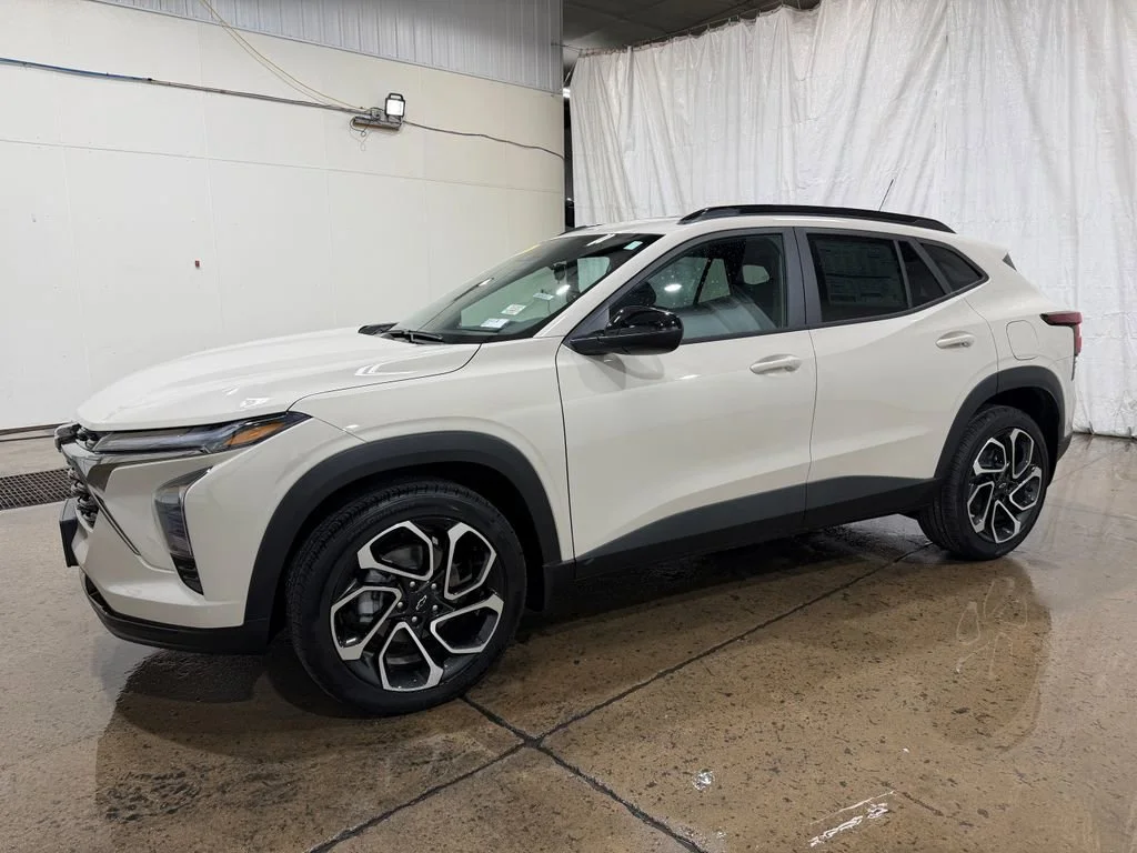 2026 Chevrolet Trax RS - Photo 10