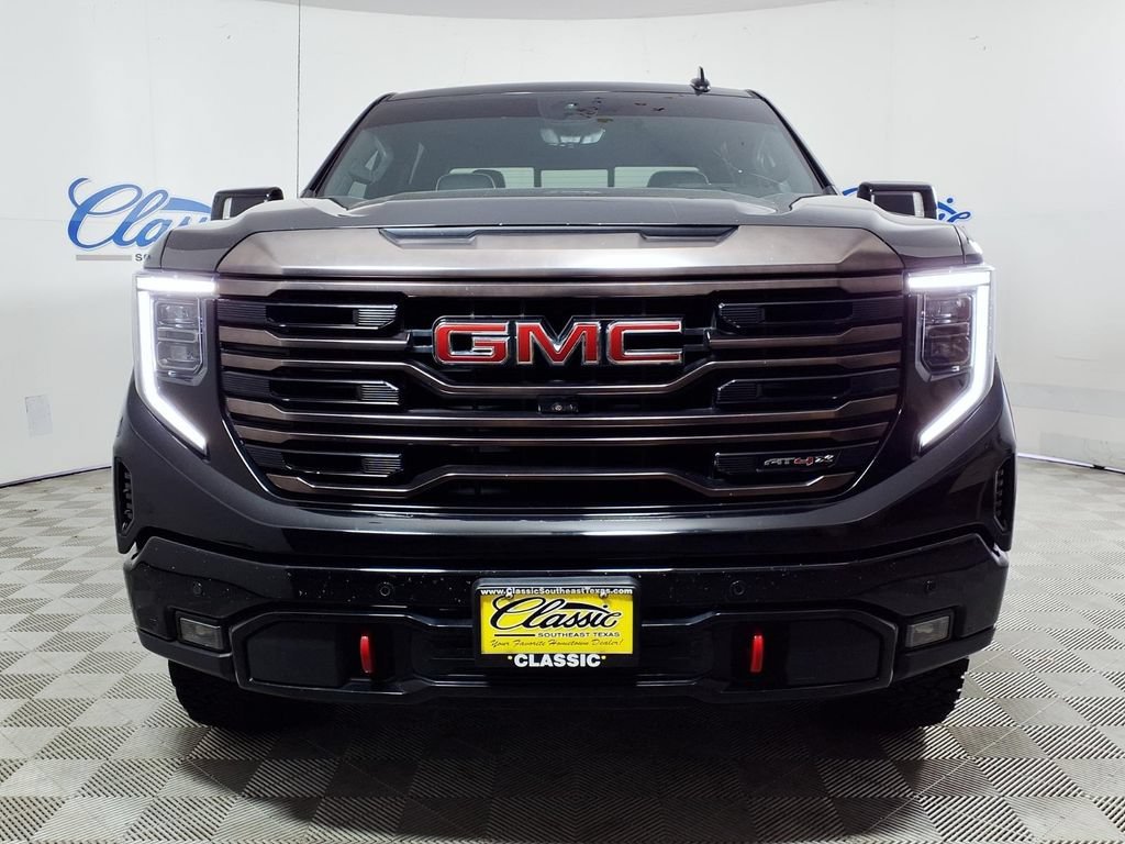 Used 2022 Onyx Black GMC AT4X image 3