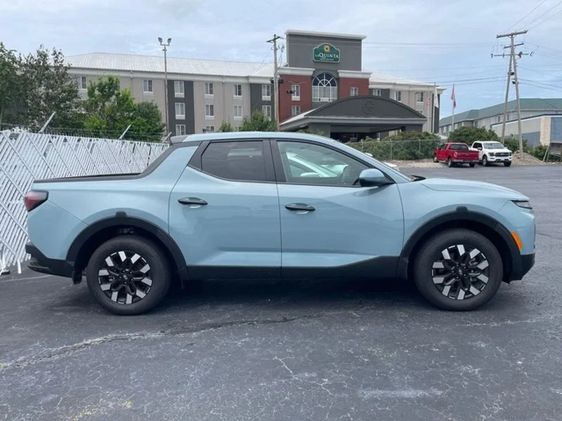 Used 2025 Hyundai Santa Cruz SE with VIN 5NTJA4DE2SH145840 for sale in Little Rock