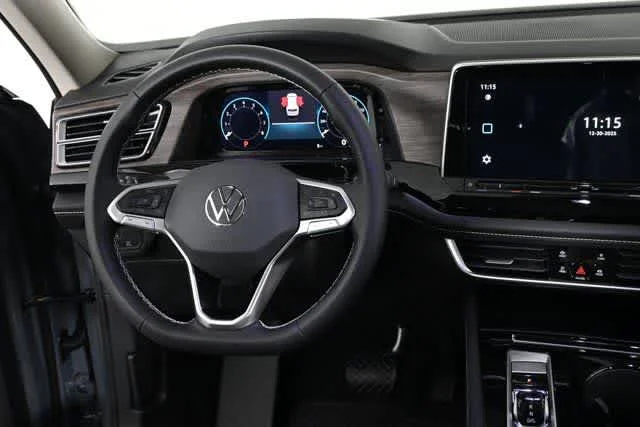 2026 Volkswagen Atlas SEL - Photo 4