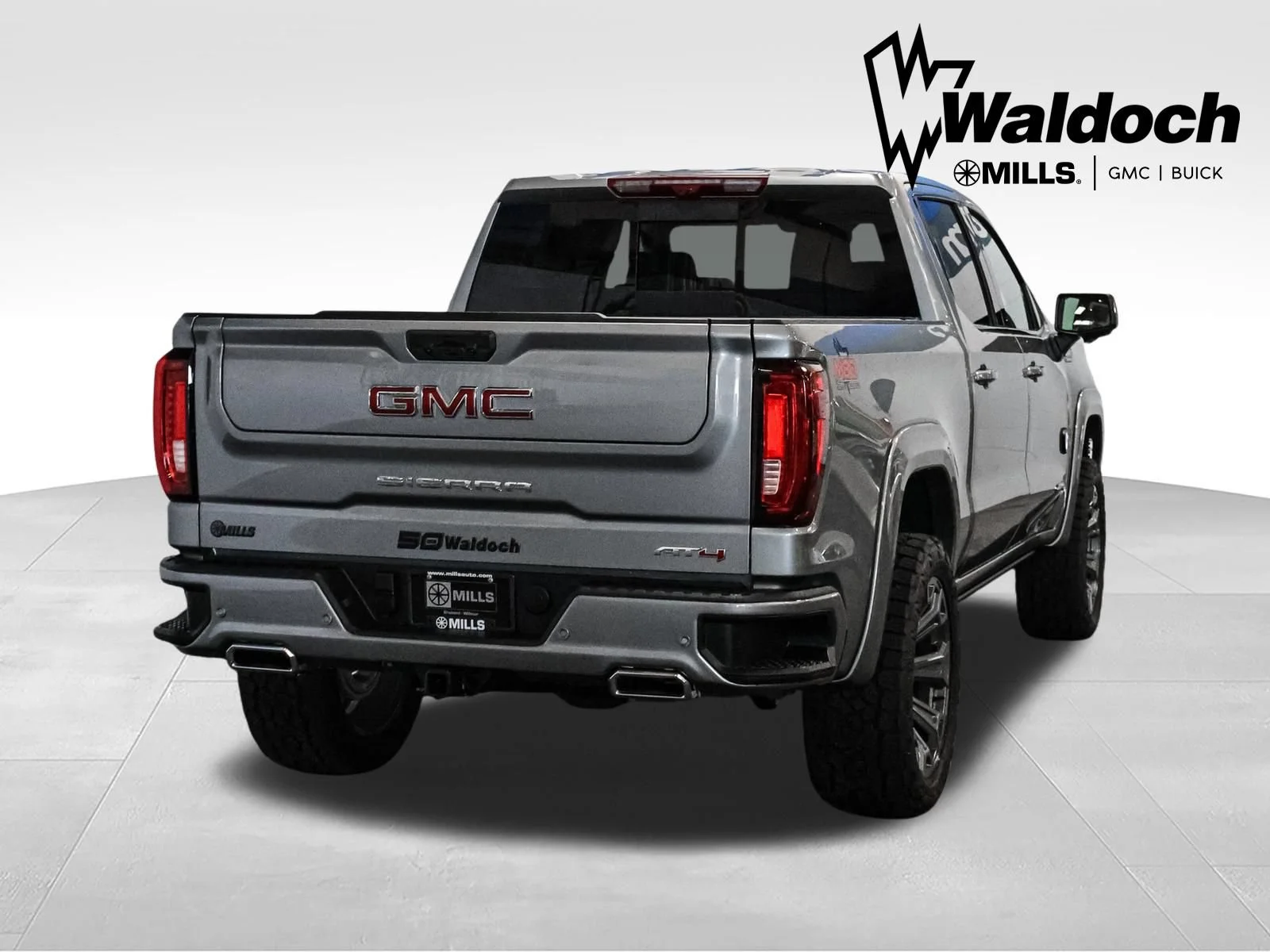 2026 GMC Sierra 1500 AT4 - Photo 7