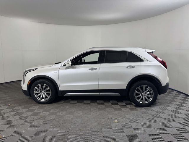 Used 2022 White Cadillac Premium Luxury image 11