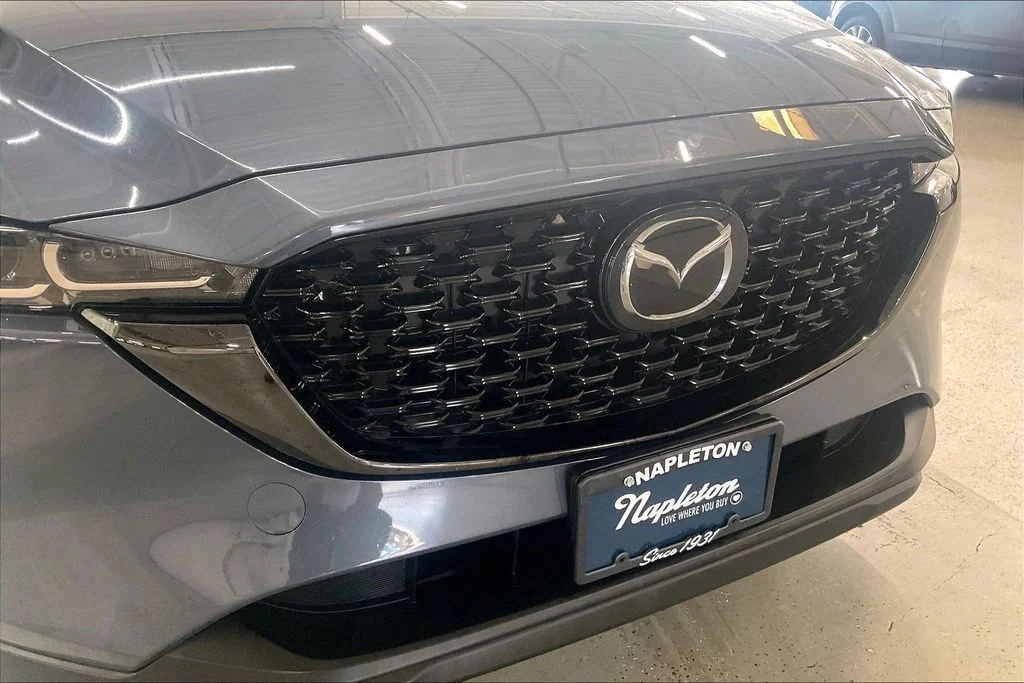 Used 2025 Gray Mazda 2.5 S Carbon Edition image 31