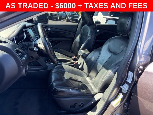 Used 2015 Gray Dodge Limited image 10