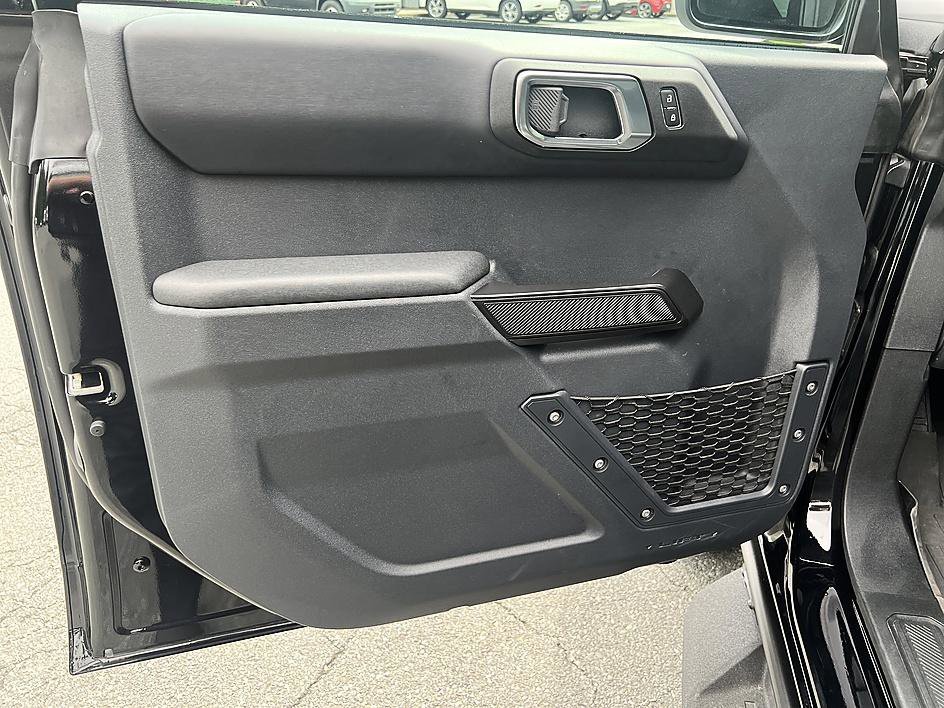 Used 2025 Shadow Black Ford Badlands image 9