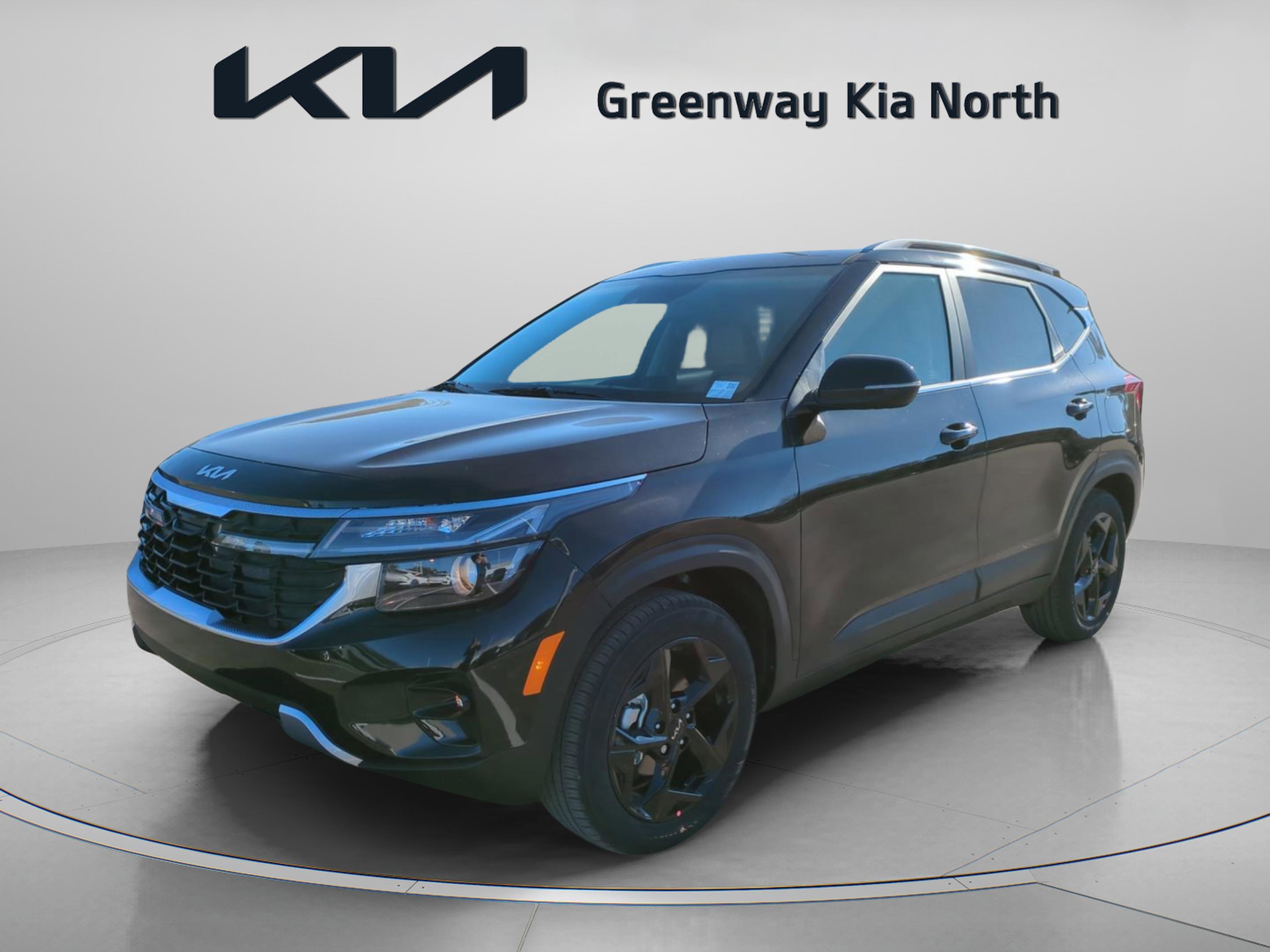 New 2026 Fusion Black Kia EX image 4
