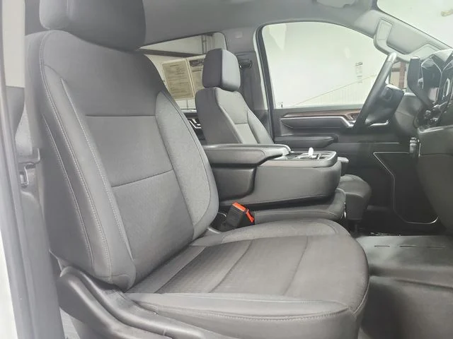 Used 2025 White Chevrolet LT image 42