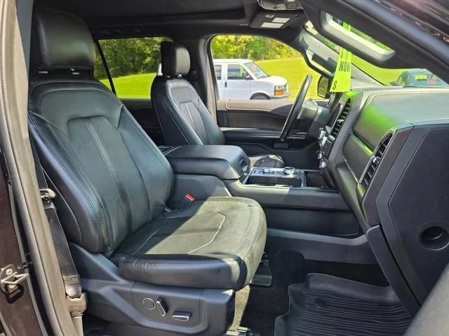 Used 2019 Black Ford Limited image 21