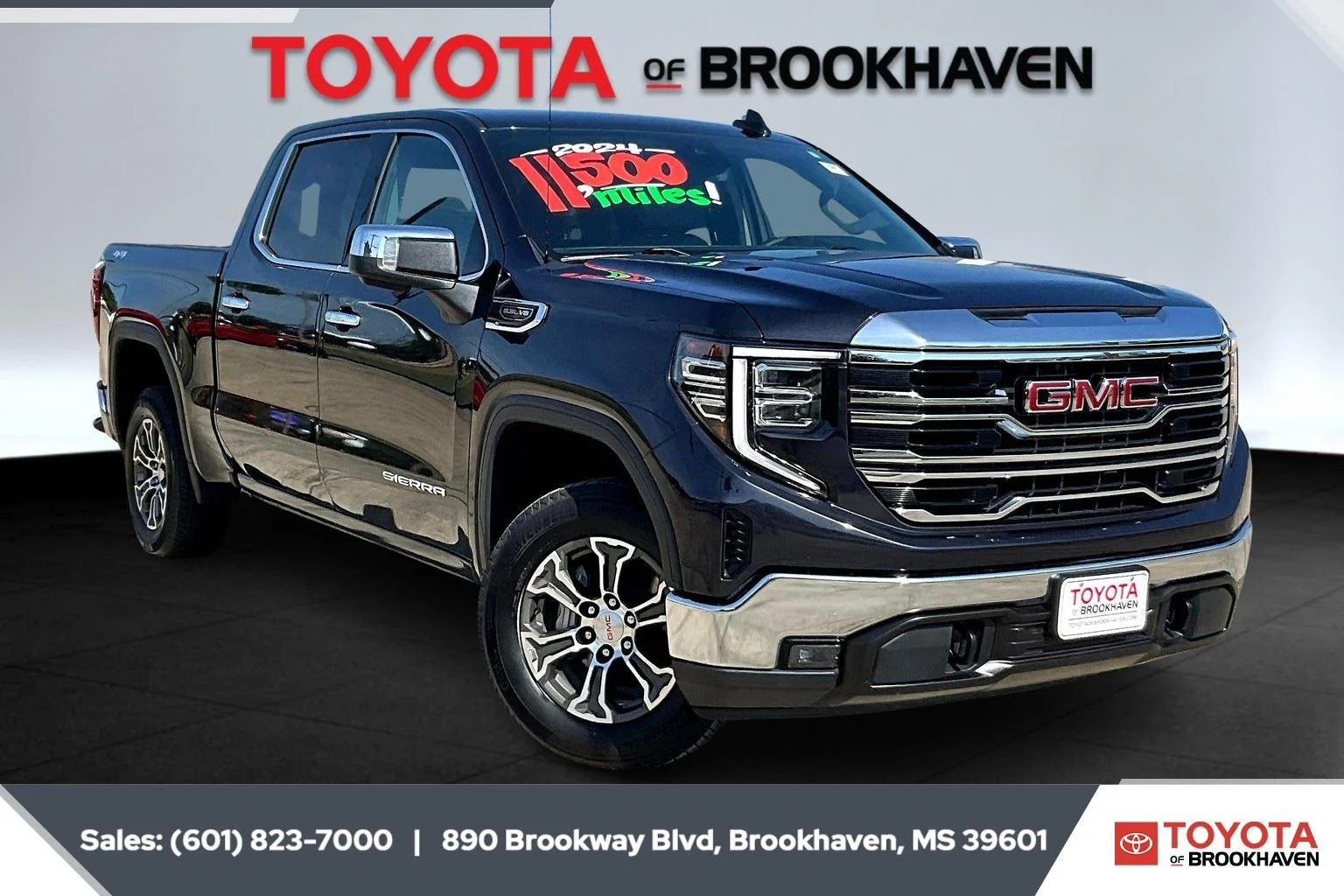 Used 2024 Titanium Rush Metallic GMC SLT image 1