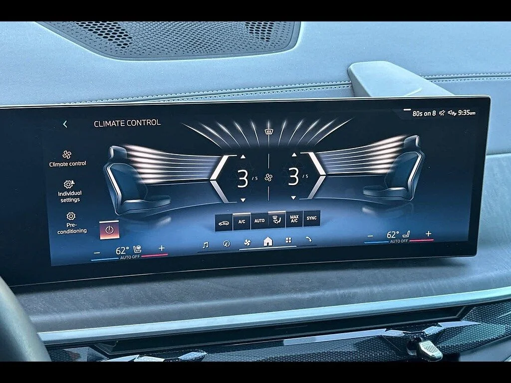 Used 2025 Gray BMW xDrive50e image 21