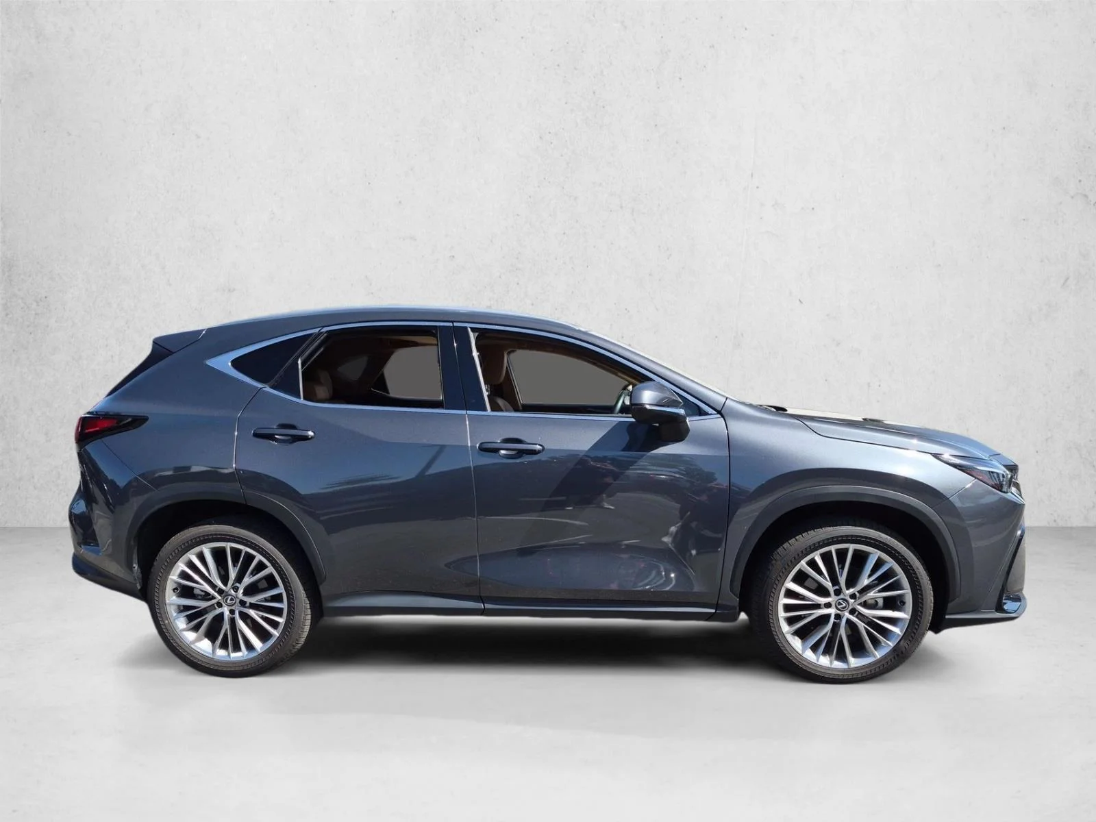Used 2025 Cloudburst Gray Lexus NX 350 Premium image 4
