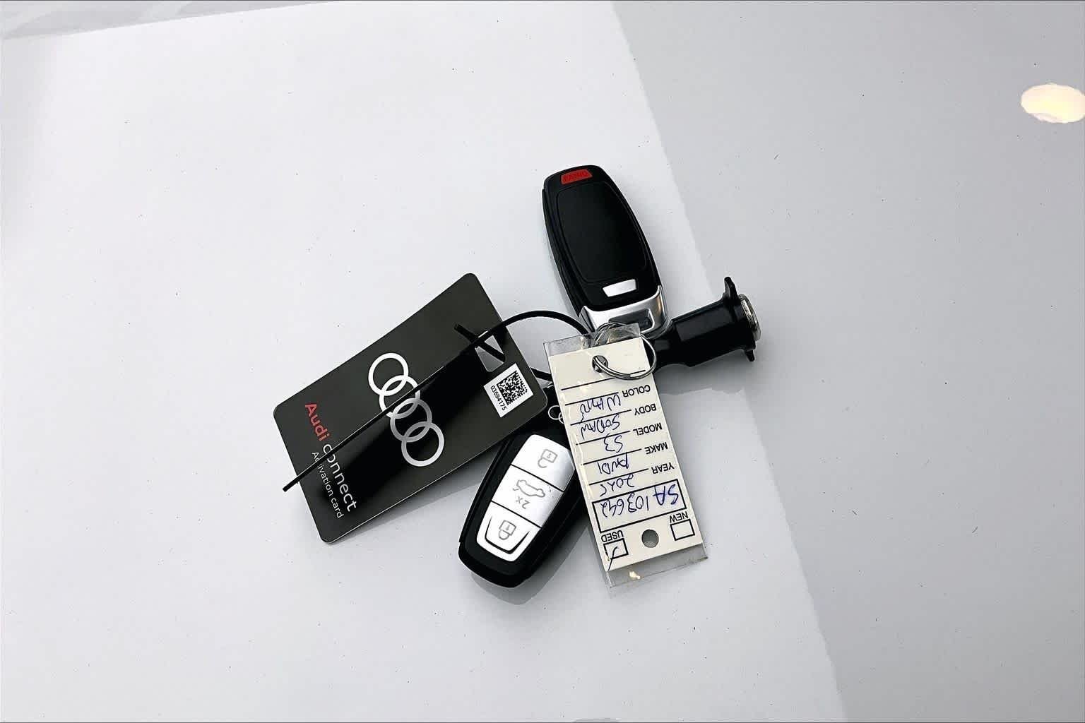Used 2025 Glacier White Metallic Audi Premium Plus image 13