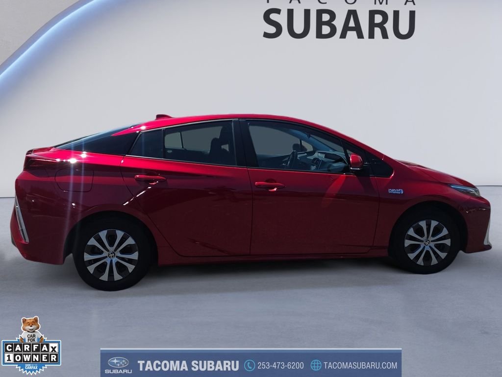 Used 2022 Red Toyota LE image 6