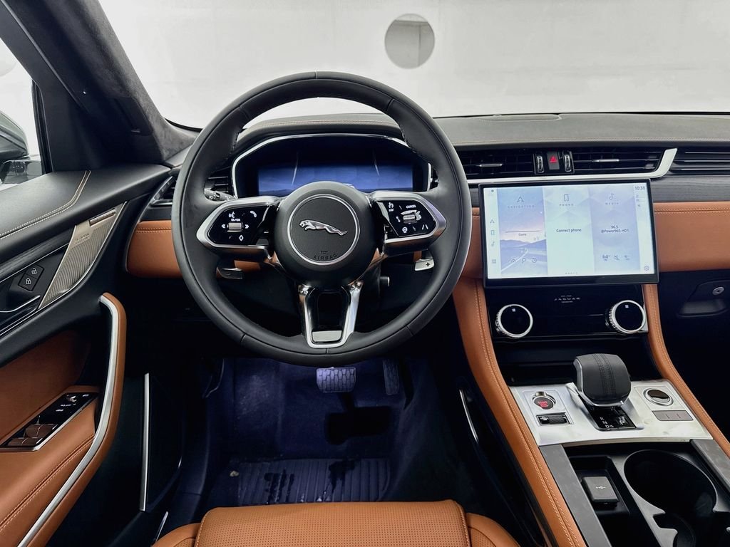 2026 Jaguar F-Pace R-Dynamic S - Photo 23