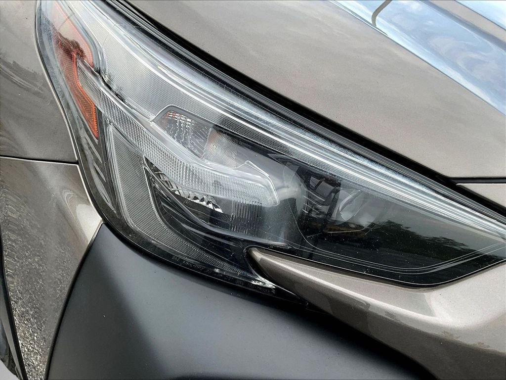 Used 2024 Brown Subaru Premium image 34