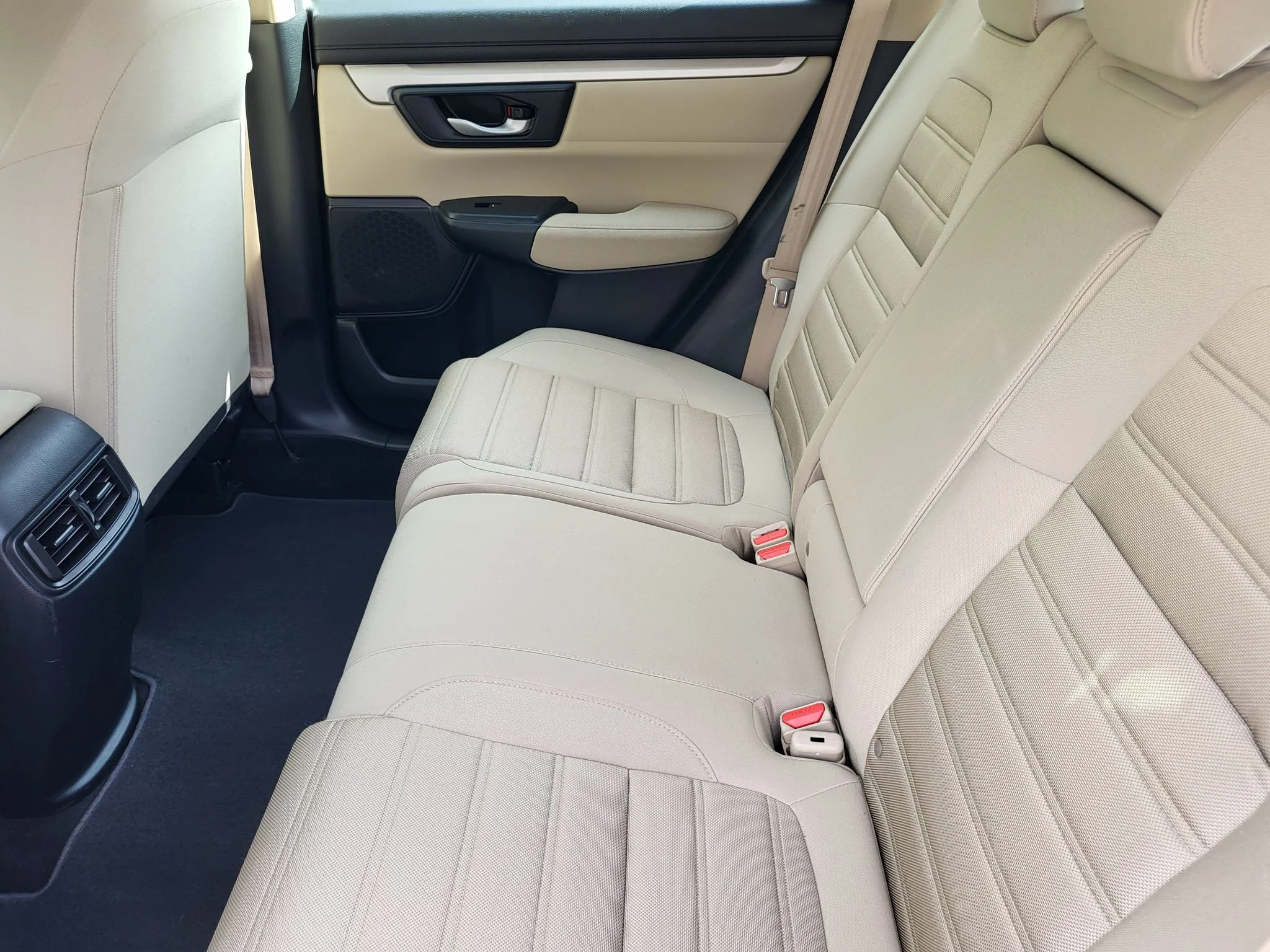 Used 2020 Platinum White Pearl Honda LX image 28