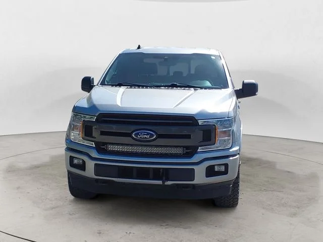 Used 2020 Silver Ford XLT image 8