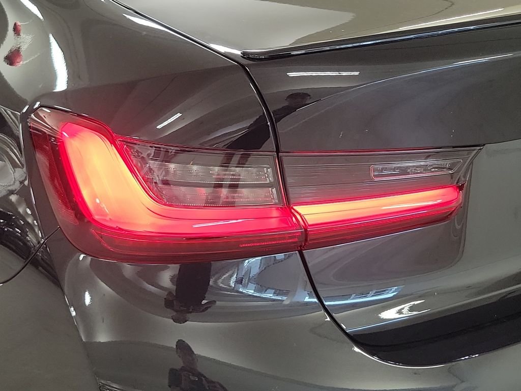 New 2026 Black Sapphire Metallic BMW 330i image 18