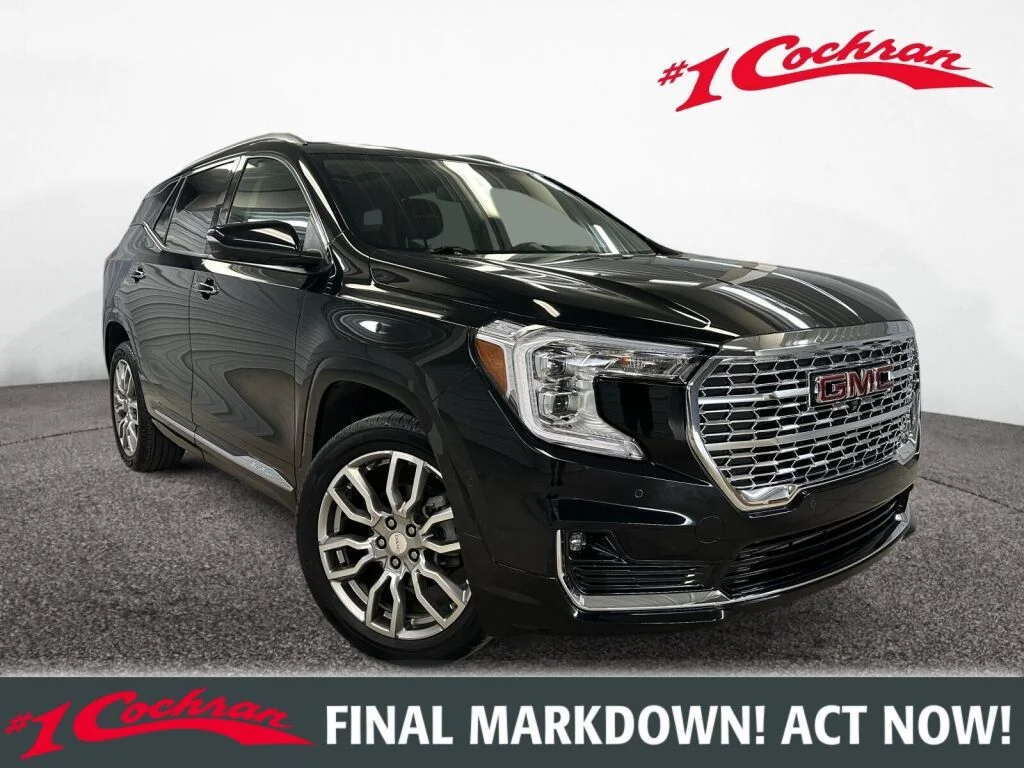 2023 GMC Terrain Denali AWD's photo