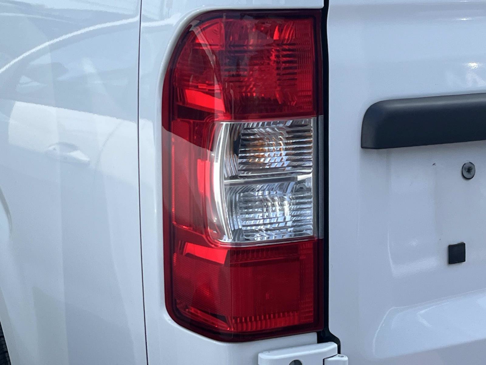 Used 2021 Glacier White Nissan NV3500 HD SV image 6