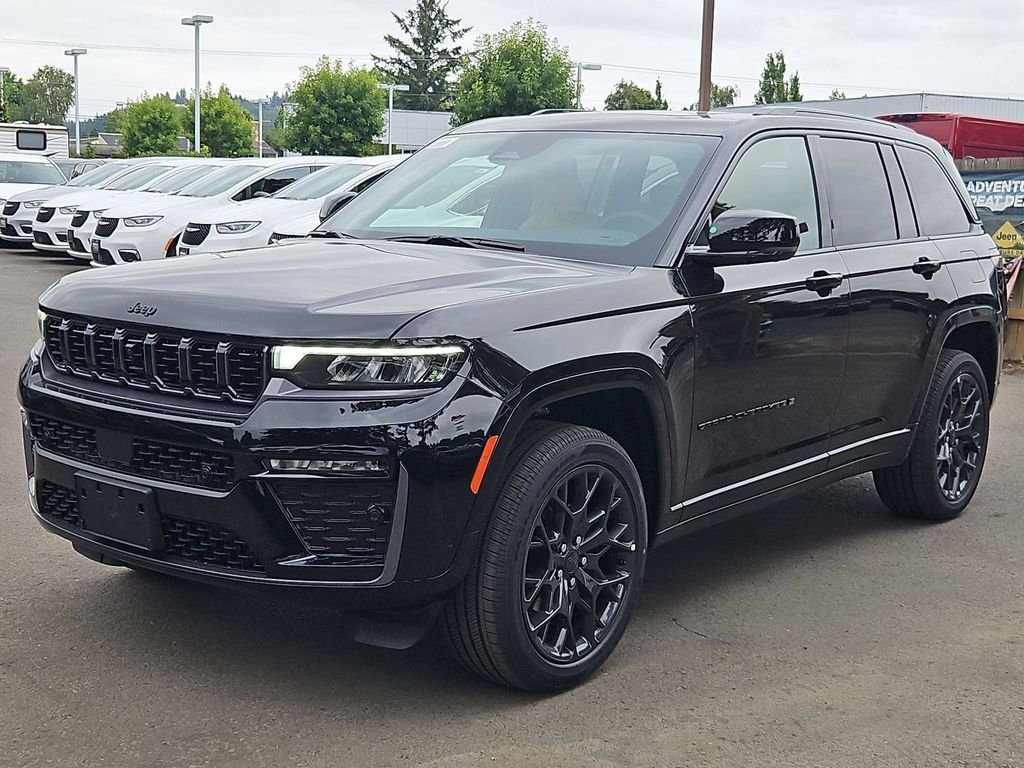 New 2026 Diamond Black Crystal Pearl-Coat Exterior Paint Jeep Summit image 3