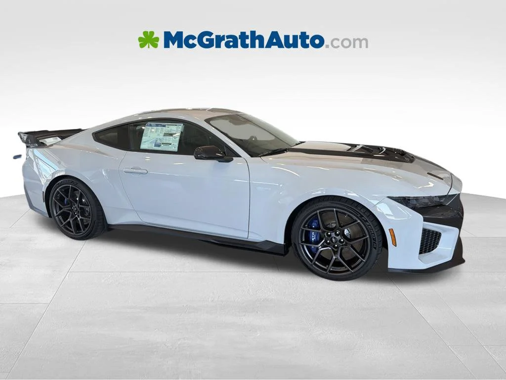 2026 Ford Mustang Dark Horse