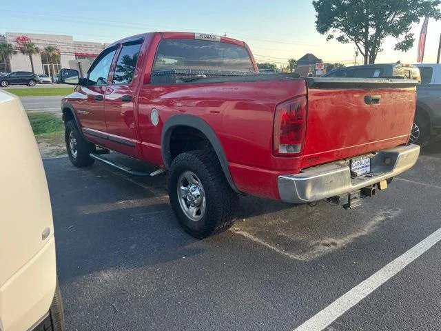Used 2003  Dodge  image 3