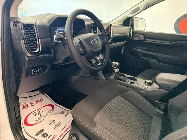 New 2026 Oxford White Ford XLT image 27