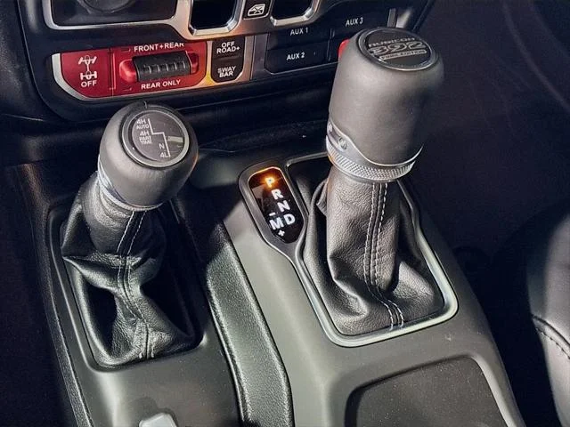2025 Jeep Wrangler 4-Door Rubicon 392 Final Edition - Photo 18