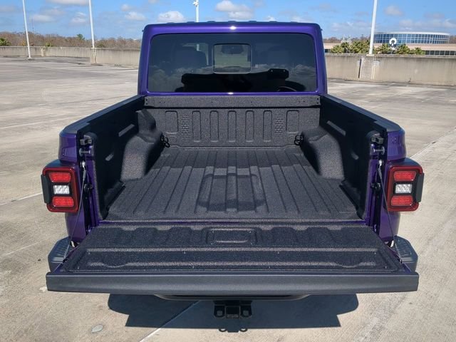 New 2026 Reign Exterior Paint Jeep Sahara image 14