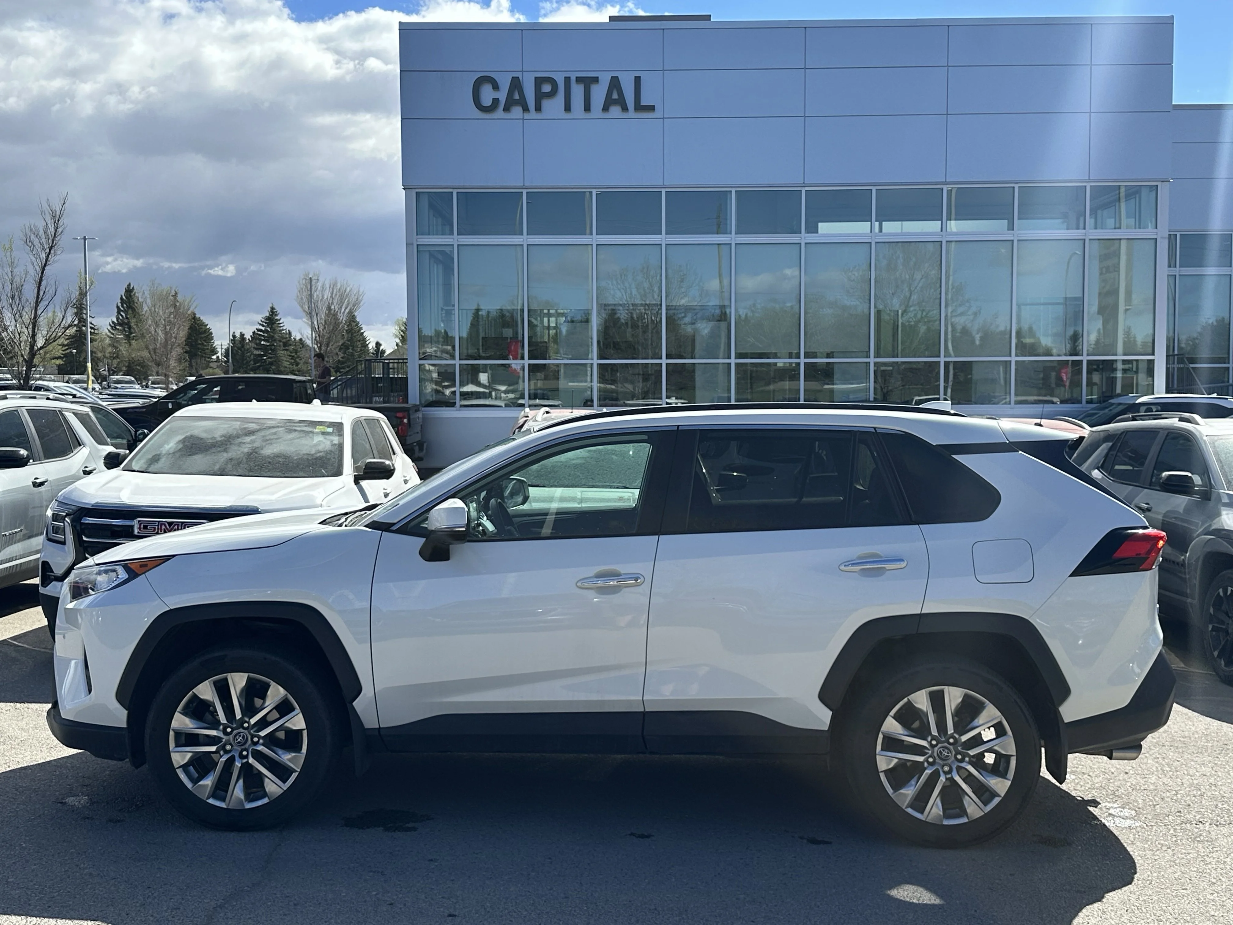 Certified Used 2020 Black Toyota Limited image 3