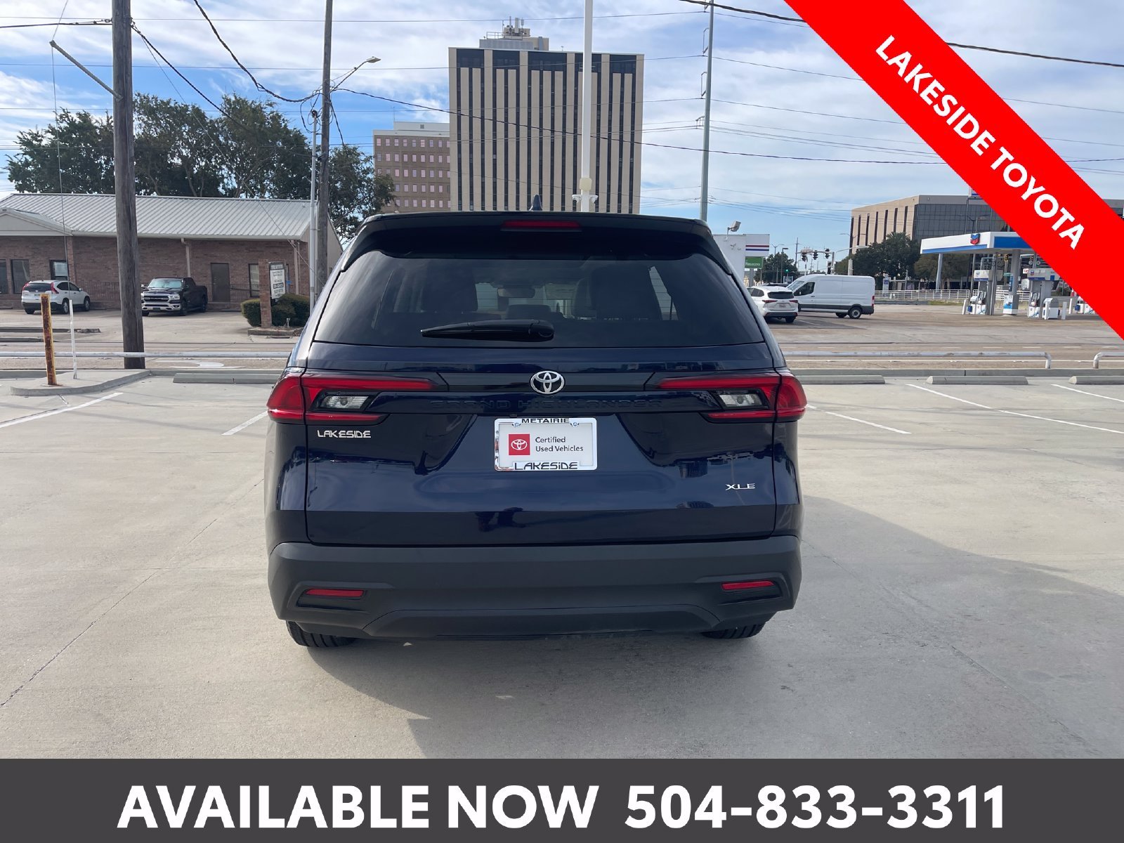 Certified Used 2025 Blue Toyota XLE image 5