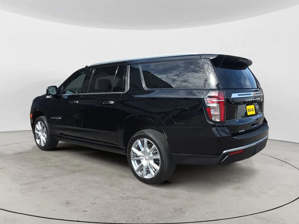 Used 2024 Black Chevrolet High Country image 7