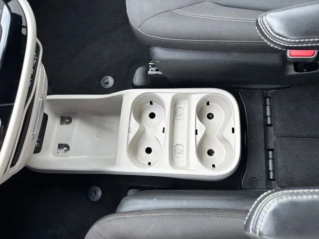 Used 2023 White Chrysler LX image 26